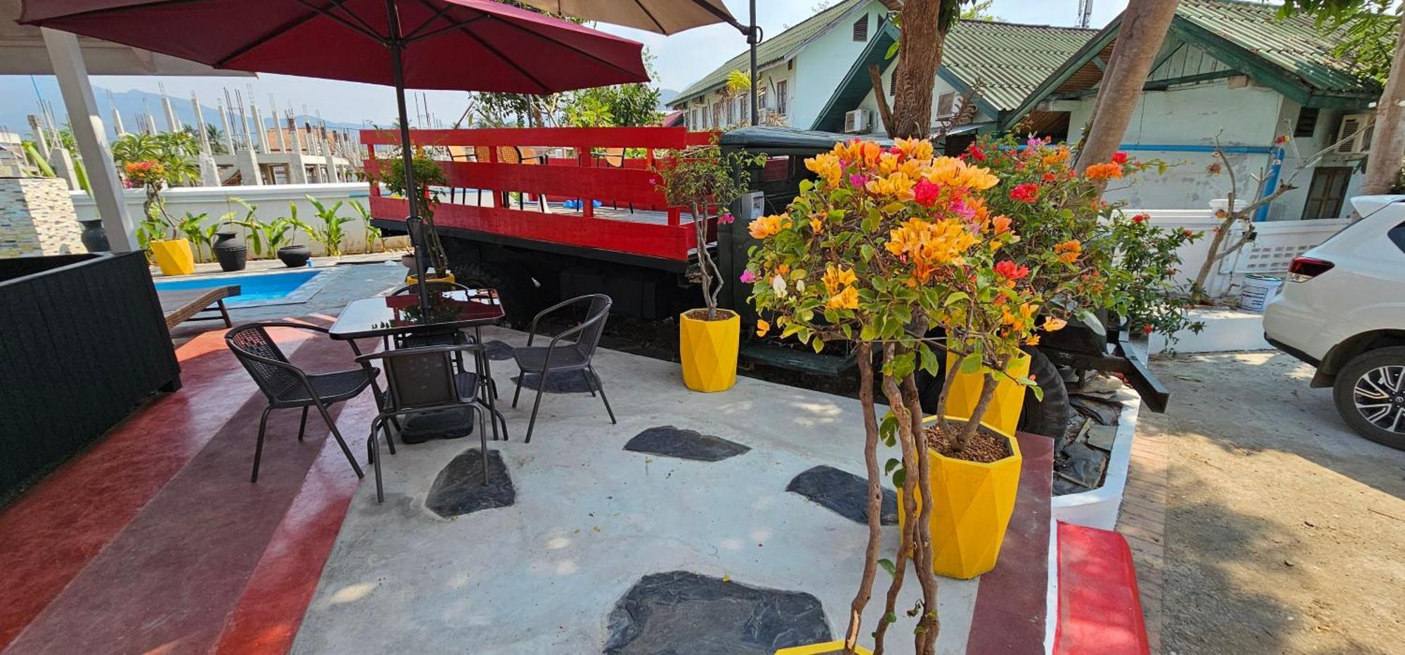 Sabaidee Guesthouse Luang Prabang Ngoại thất bức ảnh