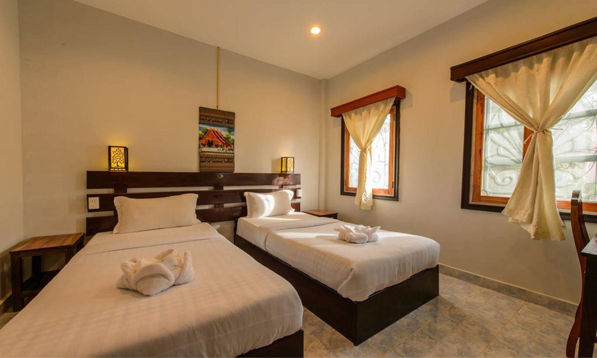 Sabaidee Guesthouse Luang Prabang Ngoại thất bức ảnh
