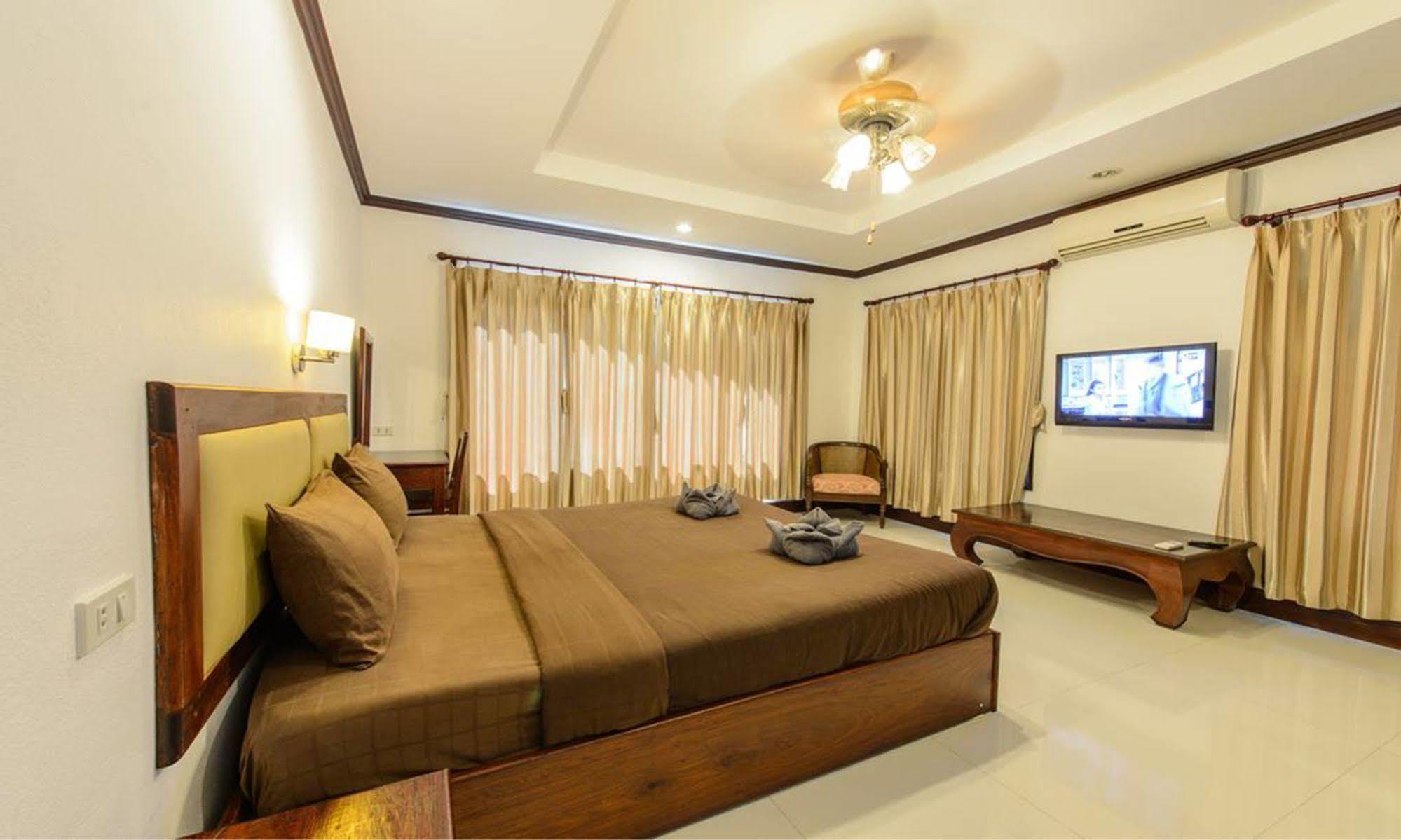 Sabaidee Guesthouse Luang Prabang Ngoại thất bức ảnh